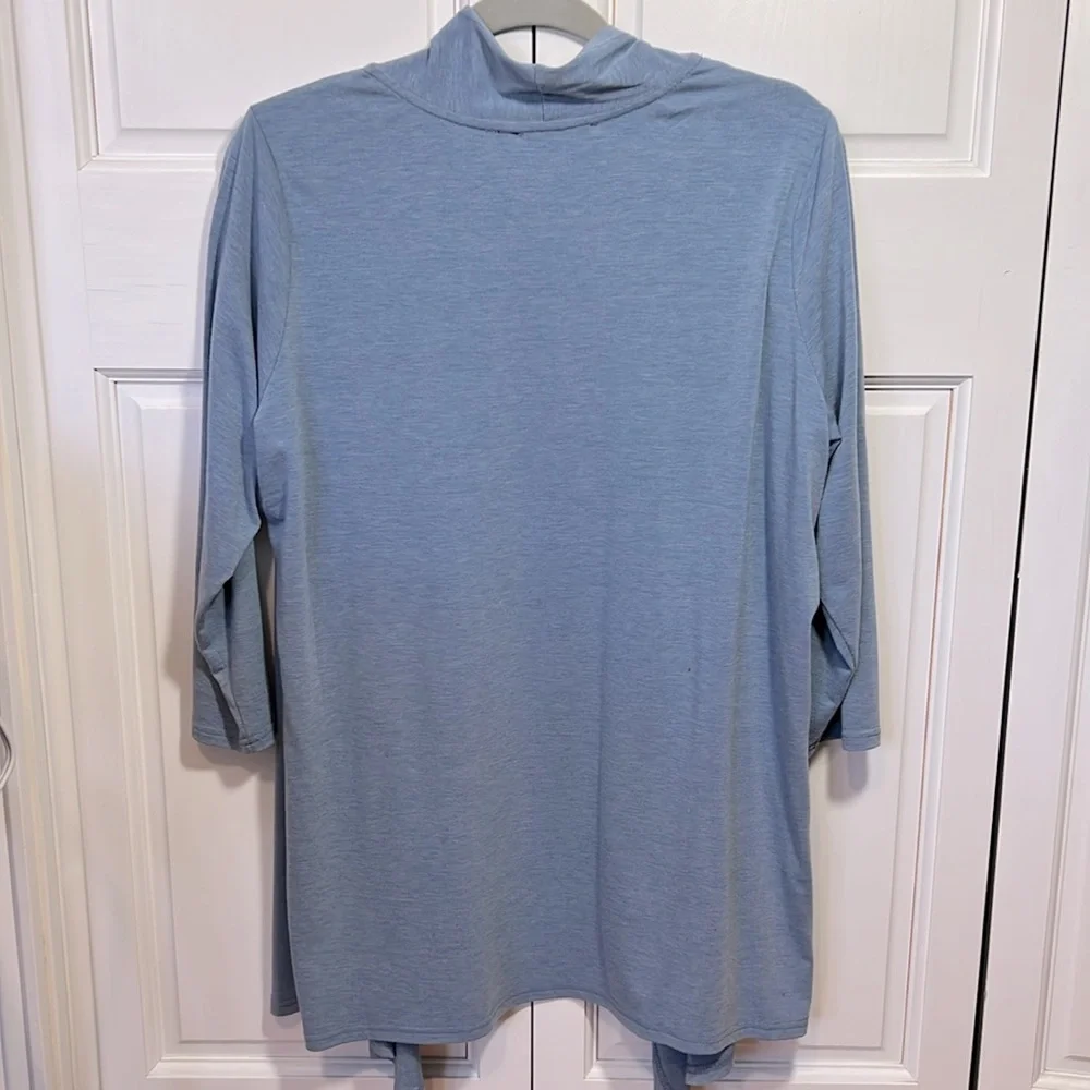 Cyrus Women's 1X, open waterfall front, 3/4 sleeve, blue heather knit jacket